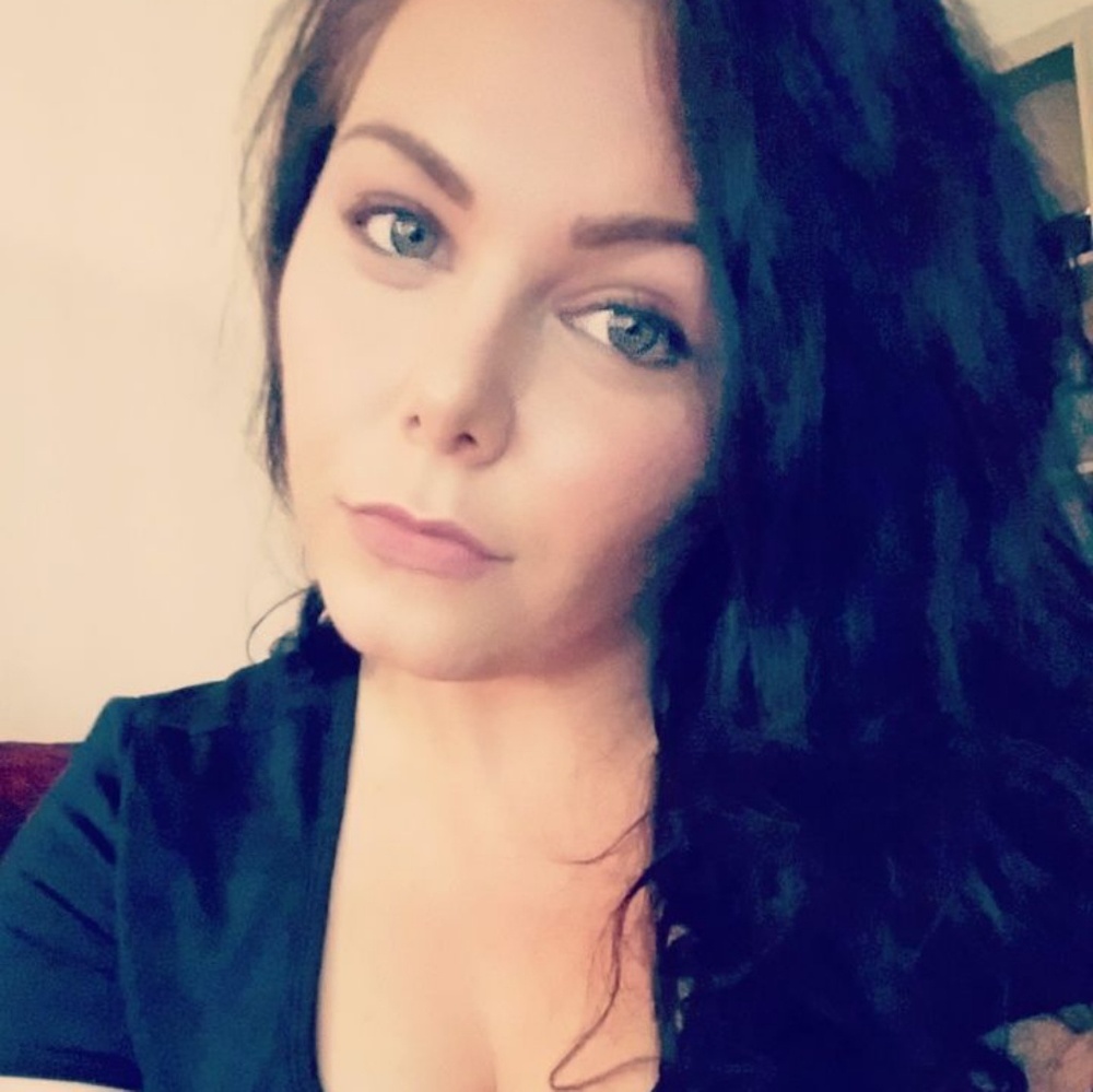 Meet your Posher, Tiffany